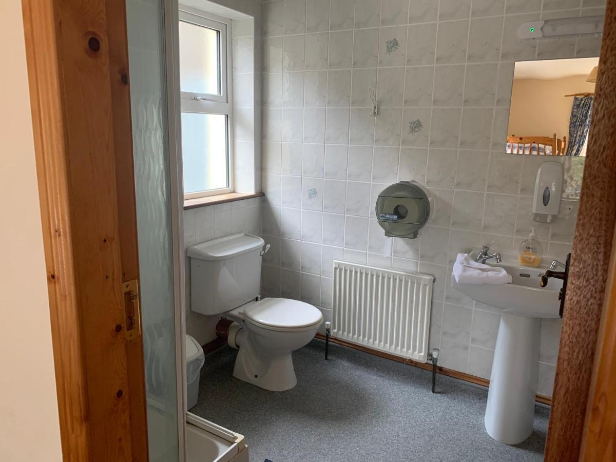 Clare'S Rock Self-Catering Accommodation Carron Екстер'єр фото