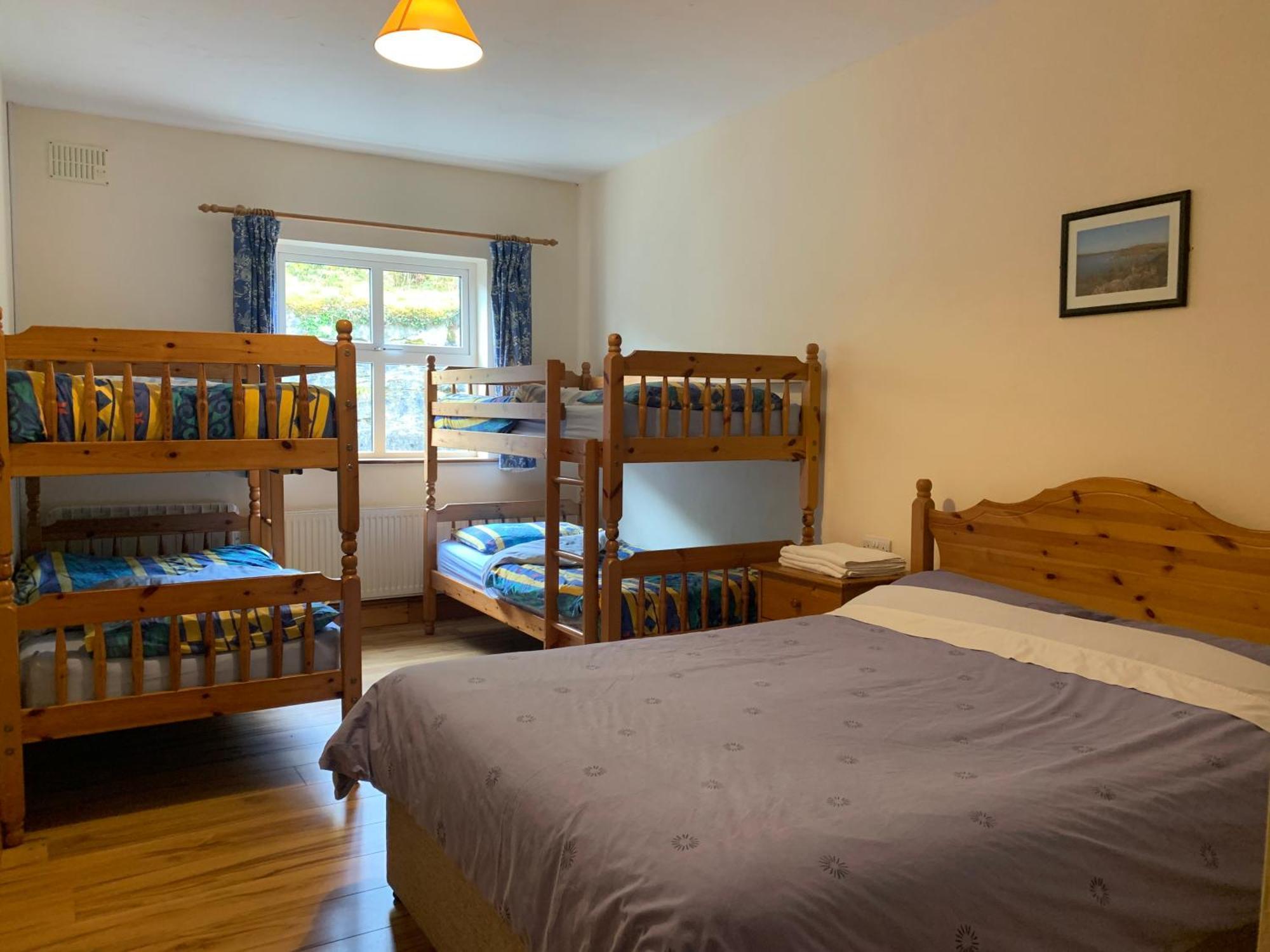 Clare'S Rock Self-Catering Accommodation Carron Екстер'єр фото