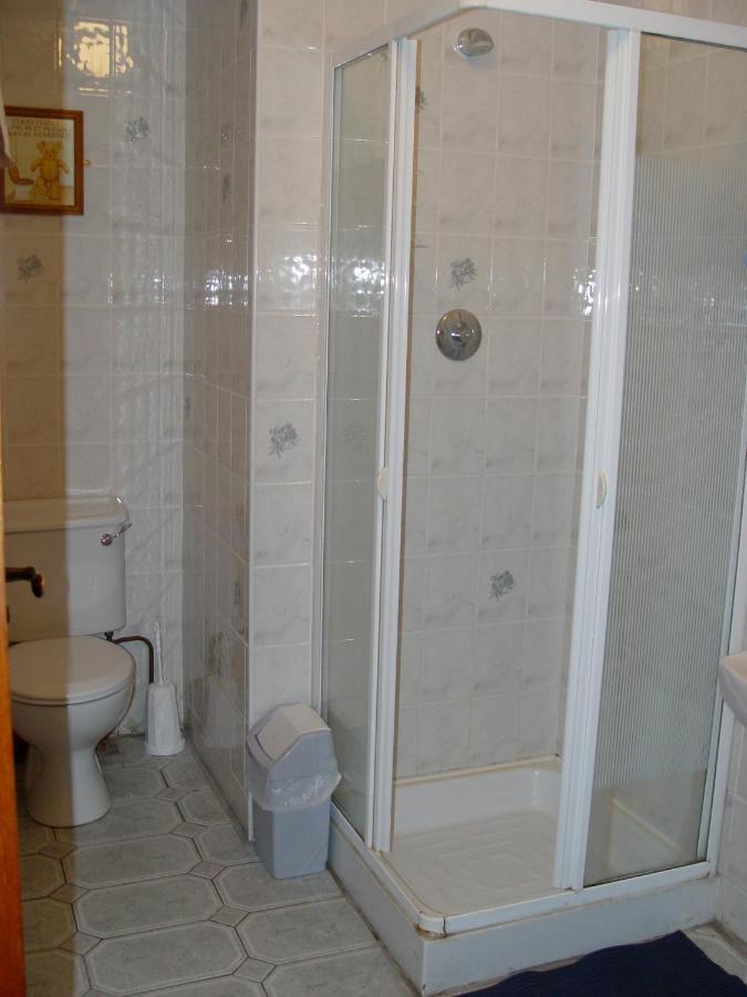 Clare'S Rock Self-Catering Accommodation Carron Номер фото